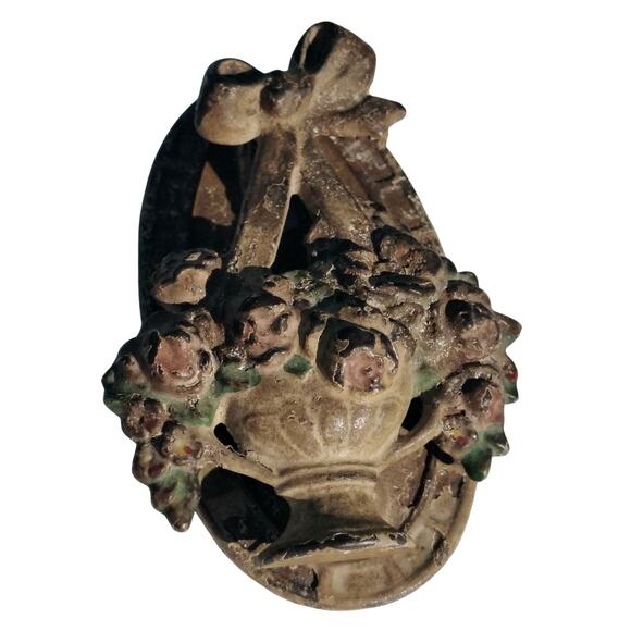 Antique 20s Hubley Cast Iron Flower Basket Ribbon Door Knocker Cream Gently Used - Picture 8 of 9